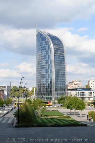 tour des finances à Liège